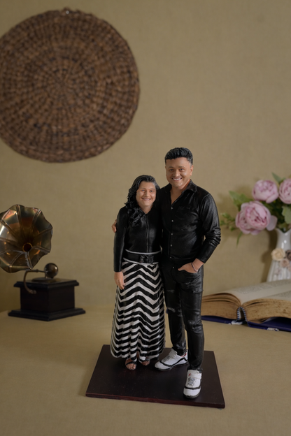 3D Couple Full Body Statue Miniature